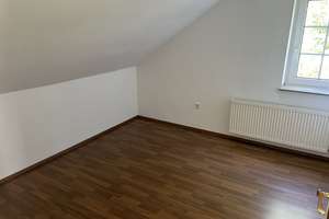 Kleine 2-Zimmer Dachgeschoss Wohnung in Krefeld Zentrum – Westwall 136, 47798 Stadtmitte, Krefeld – Vorschaubild 4