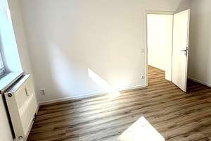Eigenheimfeeling im Hinterhaus / A home-like feeling with the privacy of a rear building. – Dieskaustraße 43, 4229 Kleinzschocher, Leipzig – Vorschaubild 15