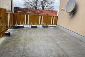 Renovierungsbedürftiges Einfamilienhaus mit Dachterrasse und schönem Gartengrundstück – Wunsiedel im Fichtelgebirge (Kreis) – Vorschaubild 5