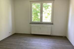 Mitten im Grünen! Schöne 3-Zimmer Wohnung mit Balkon – Donauschwabenstr. 1, 33609 Heepen, Bielefeld – Vorschaubild 8