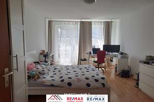 Frei werdende 71qm 3,5 Zimmer + Sonnenterasse und die nähe zur Bahnhof mit Wertsteigerungspotenzial – Blücherstr. 3, 69115 Bergheim, Heidelberg – Vorschaubild 1