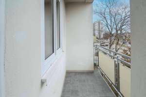 Helle 3-Zimmer-Wohnung mit zwei Balkonen – sofort bezugsbereit – Die vollständige Adresse der Immobilie erhältst du vom Anbieter., 70565 Dürrlewang, Stuttgart – Vorschaubild 9