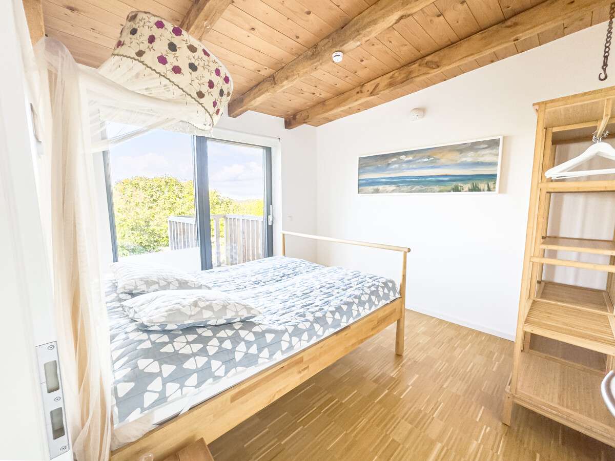 Immobilie in Groß Mohrdorf - Stilvoll & hochwertig saniertes Landhaus mit Wasserblick nähe Stralsund // 2WE // 317m² // PV-Anlage - Bild 17