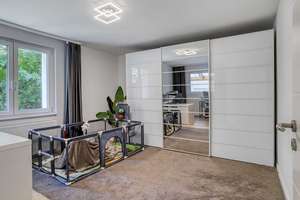 Freistehendes Familiendomizil mit Stil in Düsseldorf-Angermund – Die vollständige Adresse der Immobilie erhältst du vom Anbieter., 40489 Angermund, Düsseldorf – Vorschaubild 7