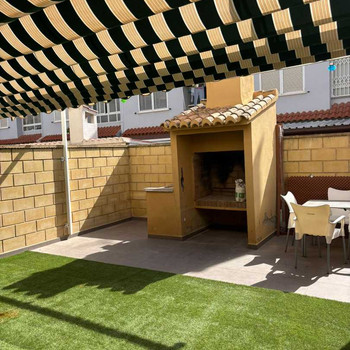 REIHENHAUS IN CANET DE BERENGUER