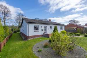 Wohnen auf einer Ebene: Großer Bungalow in ruhiger Lage von Lohe-Föhrden – Die vollständige Adresse der Immobilie erhältst du vom Anbieter., 24806 Lohe-Föhrden – Vorschaubild 29