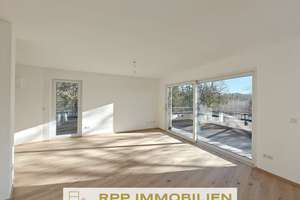 Wohnen mit Panorama: Penthouse im Erstbezug in begehrter Waldrand-Lage – Die vollständige Adresse der Immobilie erhältst du vom Anbieter., 81739 Waldperlach, München – Vorschaubild 2