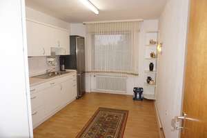 Attraktives Zweifamilienhaus in ruhiger, naturnaher Lage. Keine Käuferprovision! – Die vollständige Adresse der Immobilie erhältst du vom Anbieter., 34302 Guxhagen – Vorschaubild 5