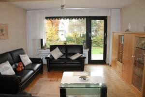 Freistehendes 4,5 Zimmer- Einfamilienhaus in begehrter Waldrandlage Rosenhöhe – 63069 Vorderwald-Rosenhöhe, Offenbach am Main – Vorschaubild 3