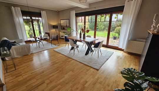 Bild von Großes Bauernhaus mit Gewerbe (ca. 565 QM) und viel Platz zur Entfaltung in Garbsen/Meyenfeld