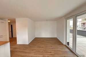 Sichere Kapitalanlage: Vermietete 2,5-Zimmer-EG-Wohnung mit Terrasse, Einbauküche & KfW 40 – Die vollständige Adresse der Immobilie erhältst du vom Anbieter., 78112 Sankt Georgen im Schwarzwald – Vorschaubild 3