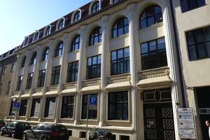 Mitten in der Stadt! Ruhige Dachgeschosswohnung mit kl. Terrasse im  Altbau sucht Individualisten! – Die vollständige Adresse der Immobilie erhältst du vom Anbieter., 47799 Cracau, Krefeld – Vorschaubild 2