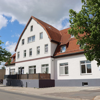 Großzügige 4-Zimmer-Dachgeschosswohnung im grünen Lüdersdorf bei Berlin