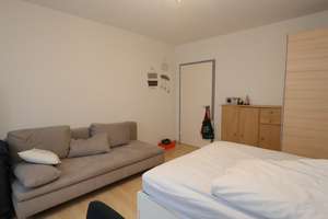 Stuttgart-Mitte: Hochwertig renovierte Wohnung in Bestlage – Die vollständige Adresse der Immobilie erhältst du vom Anbieter., 70176 Rosenberg, Stuttgart – Vorschaubild 11