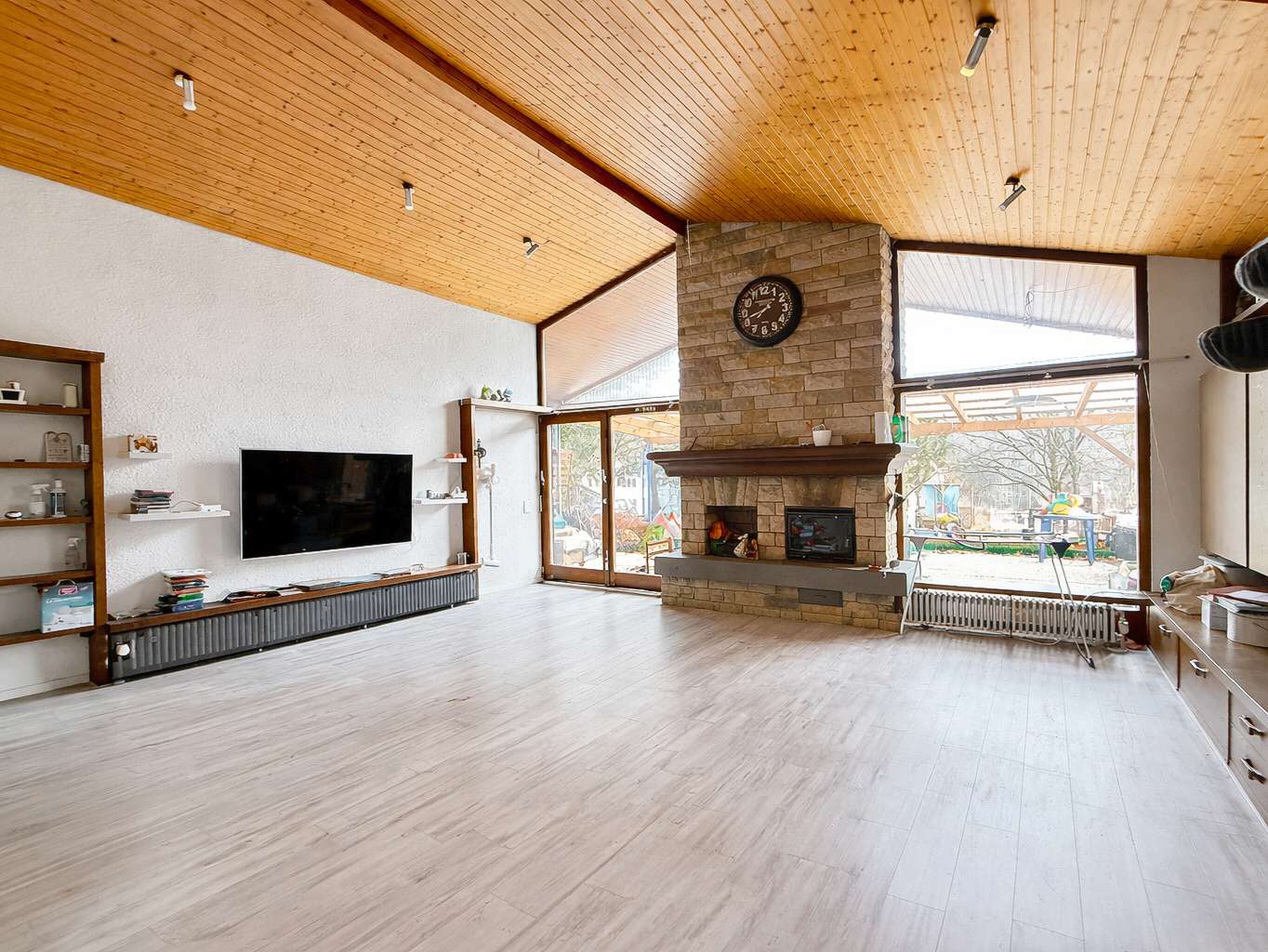 Immobilie in Zeil am Main - Charmantes Einfamilienhaus mit Einliegerwohnung und idyllischem Garten in Zeil am Main - Bild 4