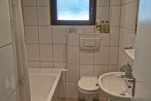 4 Zimmerwohnung in Karlsruhe Nordstadt, nähe Hochschule und PH, WG geeignet – Erzbergerstraße 84, 76133 Nordstadt, Karlsruhe – Vorschaubild 7