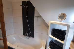 Sehr schöne 2 Zimmer DG Wohnung für einen Single im Zweifamilienhaus mit Balkon – Die vollständige Adresse der Immobilie erhältst du vom Anbieter., 22113 Oststeinbek – Vorschaubild 8