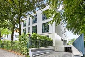 Exklusives Raumkonzept: En-suite Bad, Ankleidezimmer & großer Süd-Balkon in sonnigem Smart Home – Die vollständige Adresse der Immobilie erhältst du vom Anbieter., 22527 Stellingen, Hamburg – Vorschaubild 15