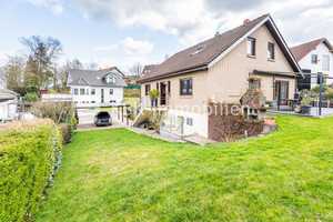 Ihr neues Zuhause in Mucher Toplage - Zweifamilienhaus mit vielen Möglichkeiten! – Rhein-Sieg-Kreis – Vorschaubild 3