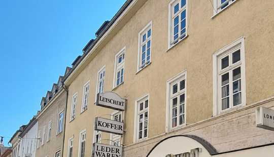 Bild von Attraktives Wohn- und Geschäftshaus in der Wiesbadener Fußgängerzone