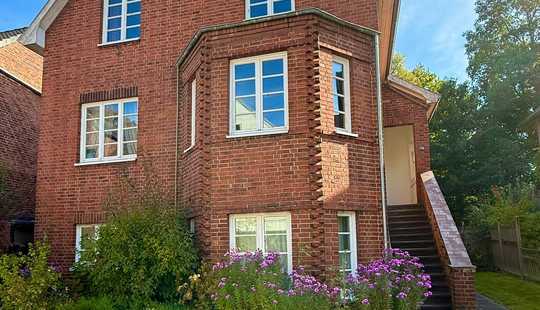 Bild von Maritimes Architektenhaus nahe der Norderelbe