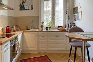 Wunderschöne, helle Altbauwohnung – Herderstraße 12, 65185 Mitte, Wiesbaden – Vorschaubild 1