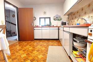 DHH Bth./Roter Hügel, 5–6 Zimmer, ca. 150 m² Wfl., Garage, Südausrichtung – Die vollständige Adresse der Immobilie erhältst du vom Anbieter., 95445 Meyernberg, Bayreuth – Vorschaubild 6