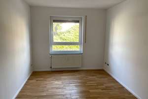 Erstbezug nach Sanierung mit neuer Kochinsel und Balkon: attraktive 3-Zimmer-Wohnung – Ehlvershof 5, 30419 Vinnhorst, Hannover – Vorschaubild 11
