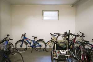 Property thumbnail 9