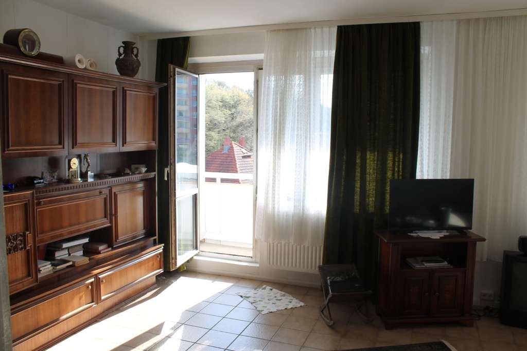 Immobilie in Georgenthal - Renovierungsbedürftige 2-Zimmer-Wohnung im 3. OG in Georgenthal/Thür. Wald - Bild 4