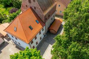 Einmalige Chance: Außergewöhnliche Dachgeschosswohnung im Hofmark-Schloss - Keine Käuferprovision! – Die vollständige Adresse der Immobilie erhältst du vom Anbieter., 84375 Kirchdorf am Inn – Vorschaubild 5