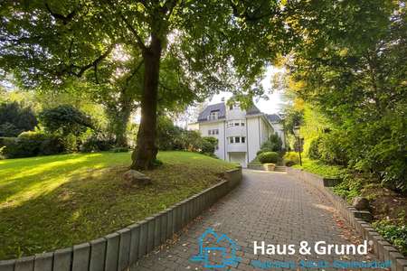 *** Wohnung im repräsentativen Anwesen - bester Wohnlage Aachens - Südviertel ***