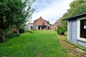 nah am Meer: großes Wohnhaus mit Kaminzimmer, Garage & Garten – Die vollständige Adresse der Immobilie erhältst du vom Anbieter., 25761 Büsum – Vorschaubild 1