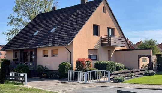 Bild von 2-Familienhaus, + Wohnbereich im Souterrain, direkt in Uetze