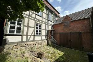 Mehrfamilienhaus in attraktiver Innenstadtlage nahe dem Warener Stadthafen mit Nebengelass & Innenho – Die vollständige Adresse der Immobilie erhältst du vom Anbieter., 17192 Waren (Müritz) – Vorschaubild 9