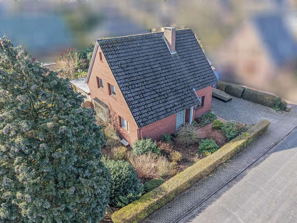 Immobilie in Rastede - Vielseitiges Wohnhaus in Rastede/Wahnbek - Bild 3