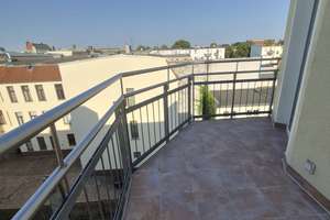 Wohnen mit Aussicht | Dachgeschoss | Balkon | Stadtfeld Ost – Liebknechtstr. 32, 39108 Stadtfeld Ost, Magdeburg – Vorschaubild 6
