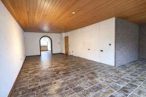 Viel Platz für Familie & Vermietung – Haus mit Einliegerwohnung Dachterrasse und Garten
 – Wendelinusstraße 47, 52134 Herzogenrath – Vorschaubild 3