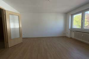 Sibylle Kolb Immobilien - 75 m² - 3 Zimmer Wohnung mit Balkon in Siegen Weidenau – Die vollständige Adresse der Immobilie erhältst du vom Anbieter., 57076 Weidenau, Siegen – Vorschaubild 16