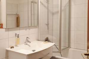 Sonnige 3,5 Zimmer Balkonwohnung 
in Ückendorf – Die vollständige Adresse der Immobilie erhältst du vom Anbieter., 45886 Ückendorf, Gelsenkirchen – Vorschaubild 3