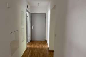 Praktisch geschnittene 2-Zimmer-Wohnung freut sich auf neue Mieter – Büdinger Straße 33, 64289 Darmstadt-Nord, Darmstadt – Vorschaubild 2