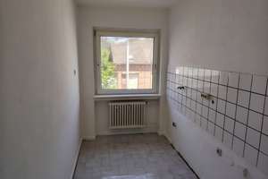 4-Zimmer Wohnung im 1.OG mit Aufzug, Küche, Bad und Süd-Balkon – Lange Straße 100, 44579 Castrop-Rauxel – Vorschaubild 17