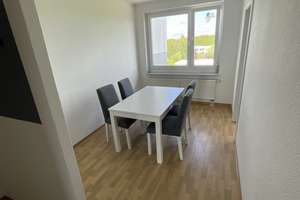 Moderne 4-Zimmer-Wohnung mit Balkon – Stralsunder Ring 47, 38444 Westhagen, Wolfsburg – Vorschaubild 3