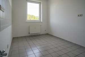 Großzüg, modern, großer Balkon, vollständig renoviert, hervorragende Wärmedämmung – Naumburgstraße 14, 38124 Braunschweig – Vorschaubild 9