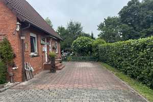 Zentral und doch ruhig und idyllisch!
EFH mit Garage und sichtgeschütztem Garten in zweiter Reihe – Aurich (Kreis) – Vorschaubild 33