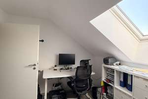 Exklusive möblierte Design-Dachgeschosswohnung mit Homeoffice & All-Inclusive-Miete im Hellwinkel – Reislinger Straße 8, 38446 Hellwinkel, Wolfsburg – Vorschaubild 8