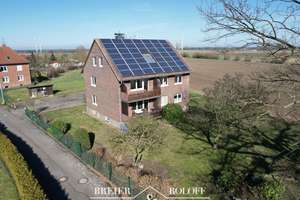 Zweifamilienhaus mit ausgebautem Dachgeschoss in Feldrandlage von Beckedorf – Die vollständige Adresse der Immobilie erhältst du vom Anbieter., 31699 Beckedorf – Vorschaubild 1