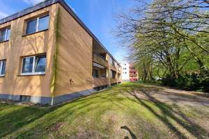 5 Zi.-Erdgeschoss ETW mit Balkon in Bielefeld-Baumheide – Wacholderweg 33, 33609 Heepen, Bielefeld – Vorschaubild 2