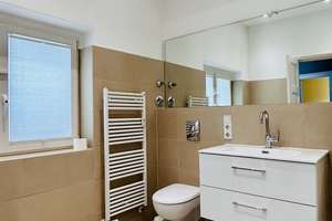 Großzügige Altbau Wohnung am Preußenpark mit Stuck, Parkett, Aufzug, Bezugsfrei – Brandenburgischestrasse 16, 10707 Wilmersdorf, Berlin – Vorschaubild 12