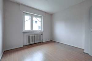 Einfamilienhaus mit Garten und angrenzendem Baugrundstück in Bonn-Niederholtorf – Die vollständige Adresse der Immobilie erhältst du vom Anbieter., 53229 Holtorf, Bonn – Vorschaubild 15
